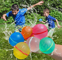 Load image into Gallery viewer, Magnetic Reusable Water Balloons Quick Fill Refillable 6 pcs set
