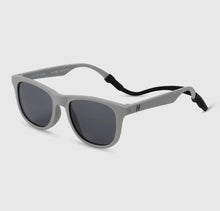 Load image into Gallery viewer, Classics Sunglasses - Concrete Grey Big Kids 3-6 yrs Hipsterkid