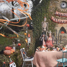 Load image into Gallery viewer, Vintage Halloween Crepe Paper Streamers Meri Meri