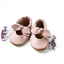 Load image into Gallery viewer, Rose Moccs
