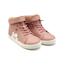 Load image into Gallery viewer, OLDSOLES Sole Base Flower
