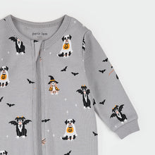 Load image into Gallery viewer, Halloween Costume Dogs on Fog Sleeper
